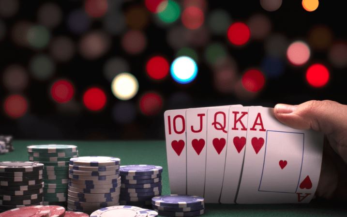 Mastering the Online Poker Landscape: A Comprehensive Guide